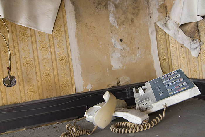 queen chateau soapland haikyo phone urban exploring